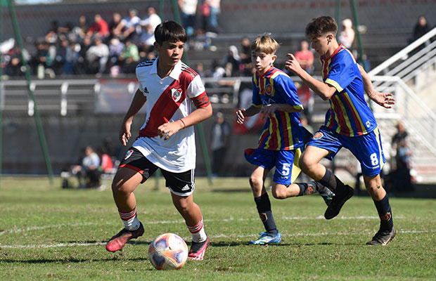 24975-240428_infantiles-afa-river-colegiales---2011-07